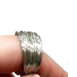 Δαχτυλίδι χειροποίητο από λευκο μπρούτζο σειρέ