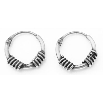 Σκαλιστό ασημένιο κρικάκι αυτιού με σχέδια γραμμές σε πλέξη μπαλινέζικο