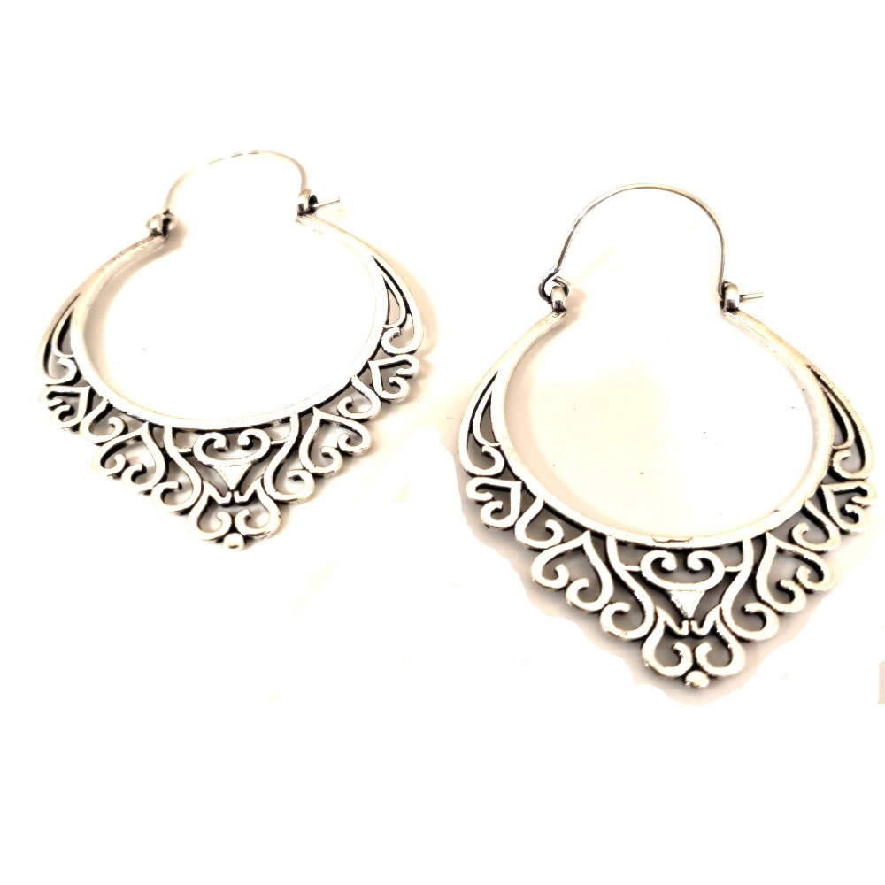 nae-113-a-boho-earrings-white-brass Σκουλαρίκια κρεμαστά από λευκό μπρούτζο εθνικ στυλ