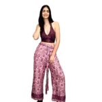 Γυναικεία καλοκαιρινή παντελόνα palazzo από ρεγιόν με ζωνάκι στη μέσησε υπέροχο ροζ χρώμα και σχέδιο λαχούρια