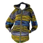 Ζακέτα μπουφάν από 100% μαλλί με εσωτερική επένδυση πολυεστέρα σε μπλε και πράσινη απόχρωση με κουκούλα και εξωτερικές τσέπες στα πλάγια