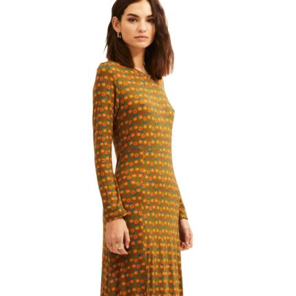 Φόρεμα μακρύ σε πράσινο χρώμα με τύπωμα λουλούδια φολκλόρ από βισκόζη με άνοιγμα στο κάτω μέρος