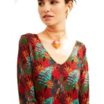 Μίνι φόρεμα με μακρύ μανίκι σε μπορντό χρώμα και τύπωμα μπλε τροπικά φύλλα και σχέδιο στην πλάτη από βισκόζη