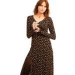 Φόρεμα μακρύ σε μαύρο χρώμα με ανοιχτή λαιμόκοψη και σχέδια πουά πολύχρωμα με αστεράκια από βισκόζη και ελαστάν